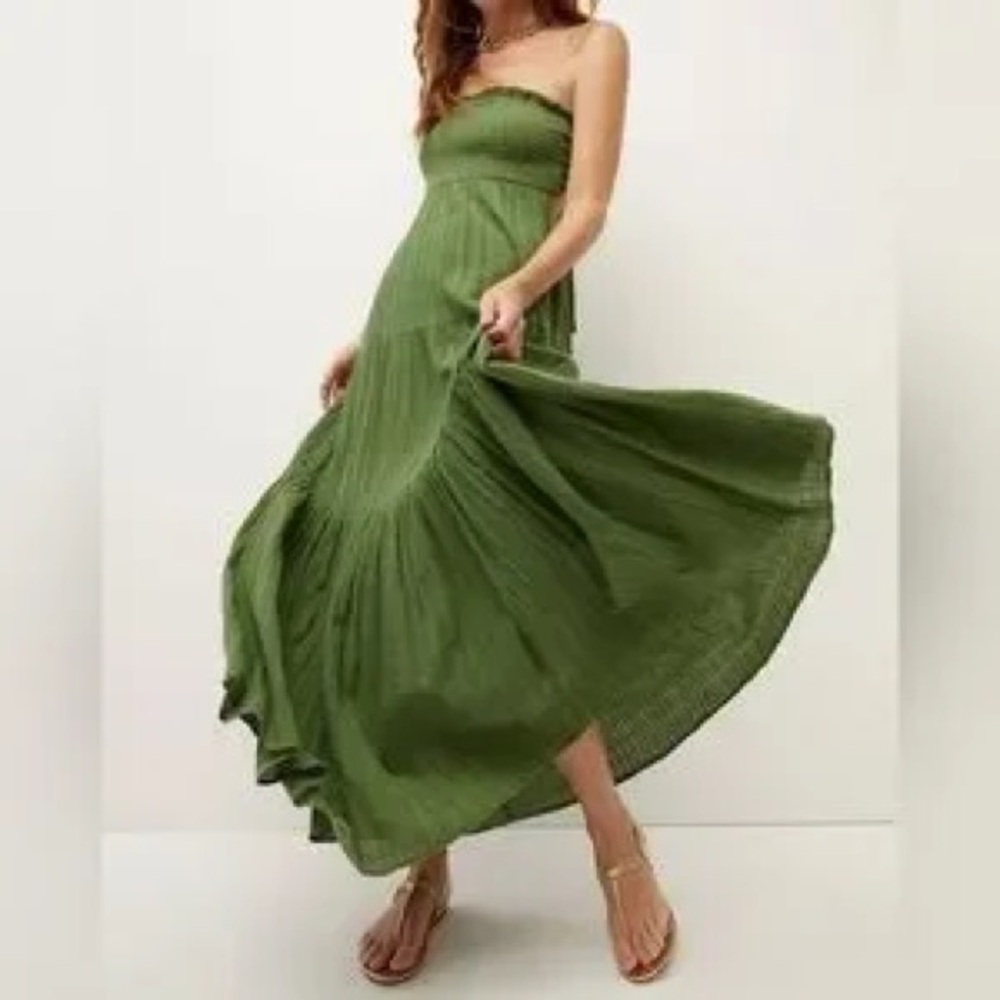 VERONICA BEARD
McKinney Forest Green Tie Back Dress
$398
